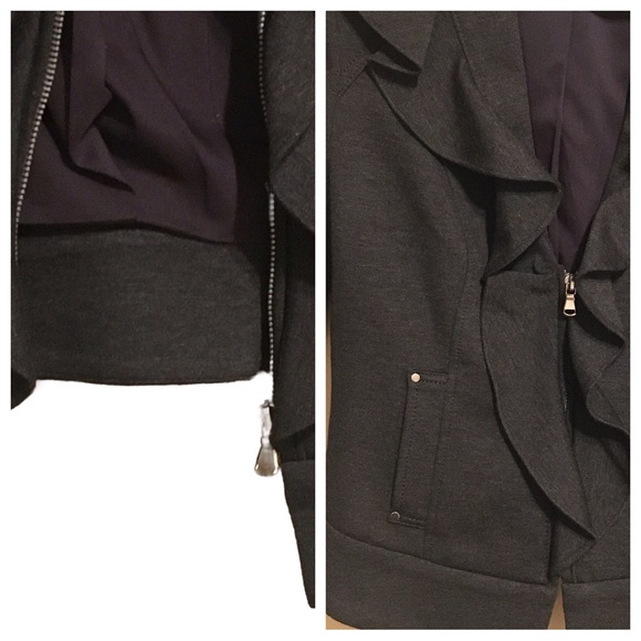 WHBM Fabulous Gray Jacket Zipper Front Ruffle Neck 2 - Picture 4 of 4